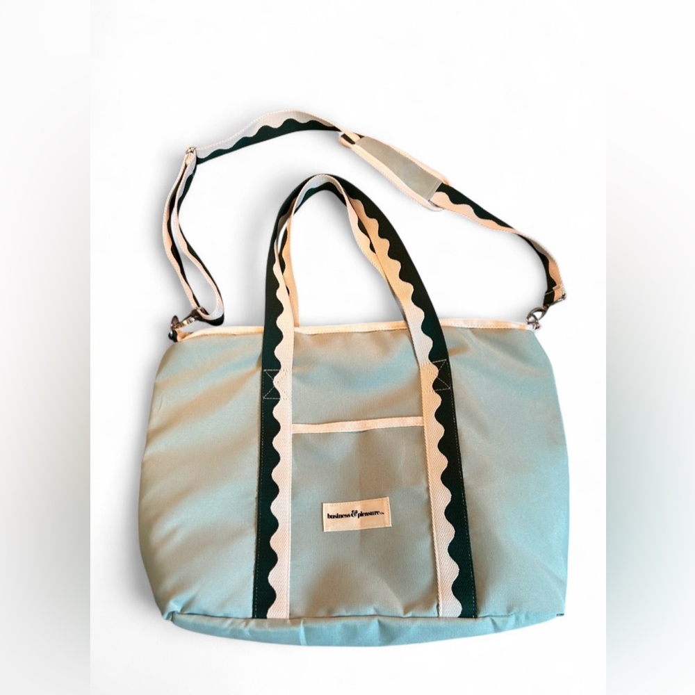 Business & Pleasure Insulated Tote Bag